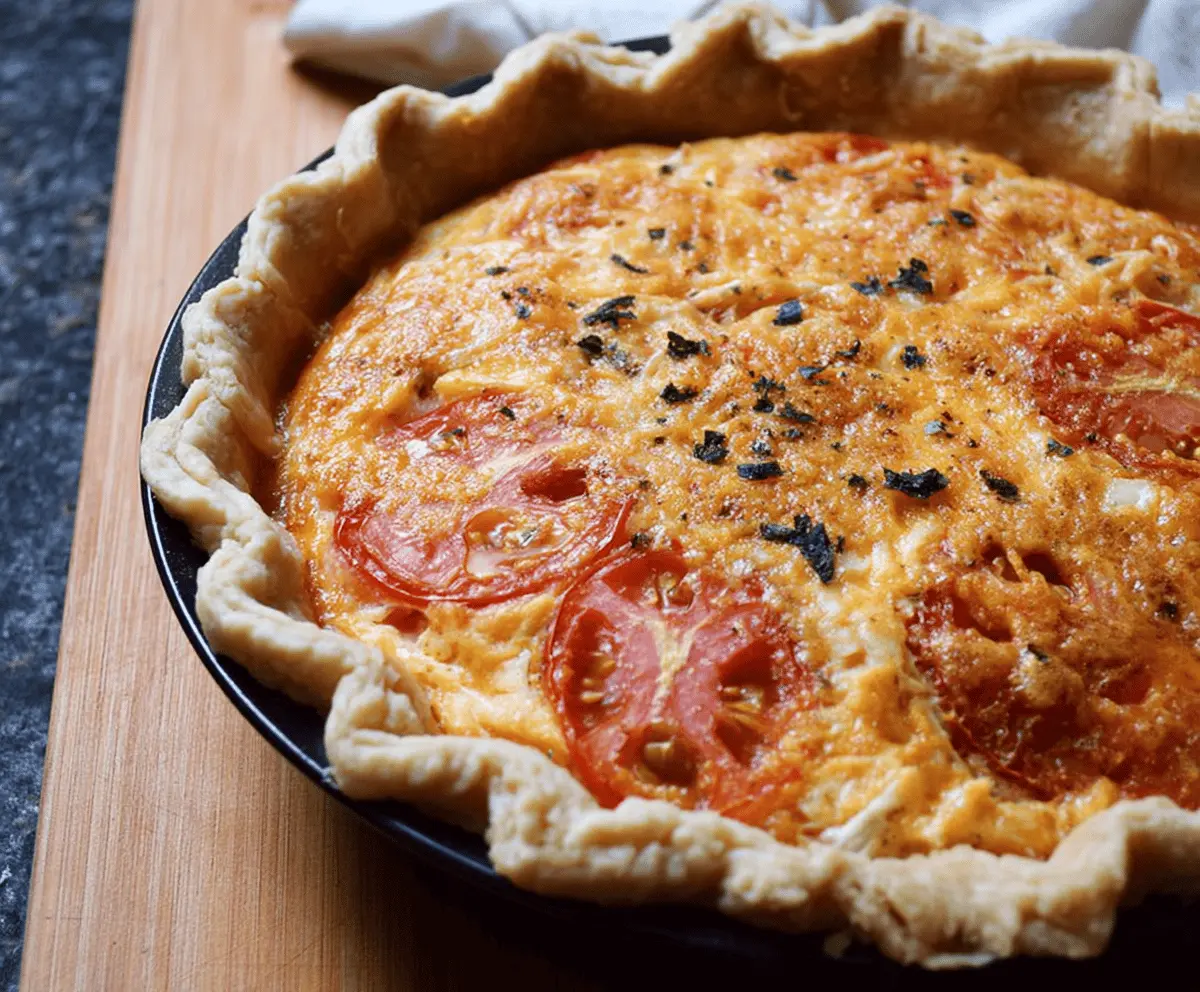 Easy Tomato and Vidalia Onion Pie Recipe