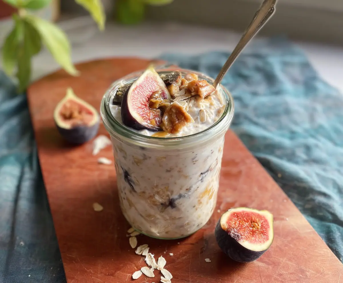 Coconut Fig Overnight Oats